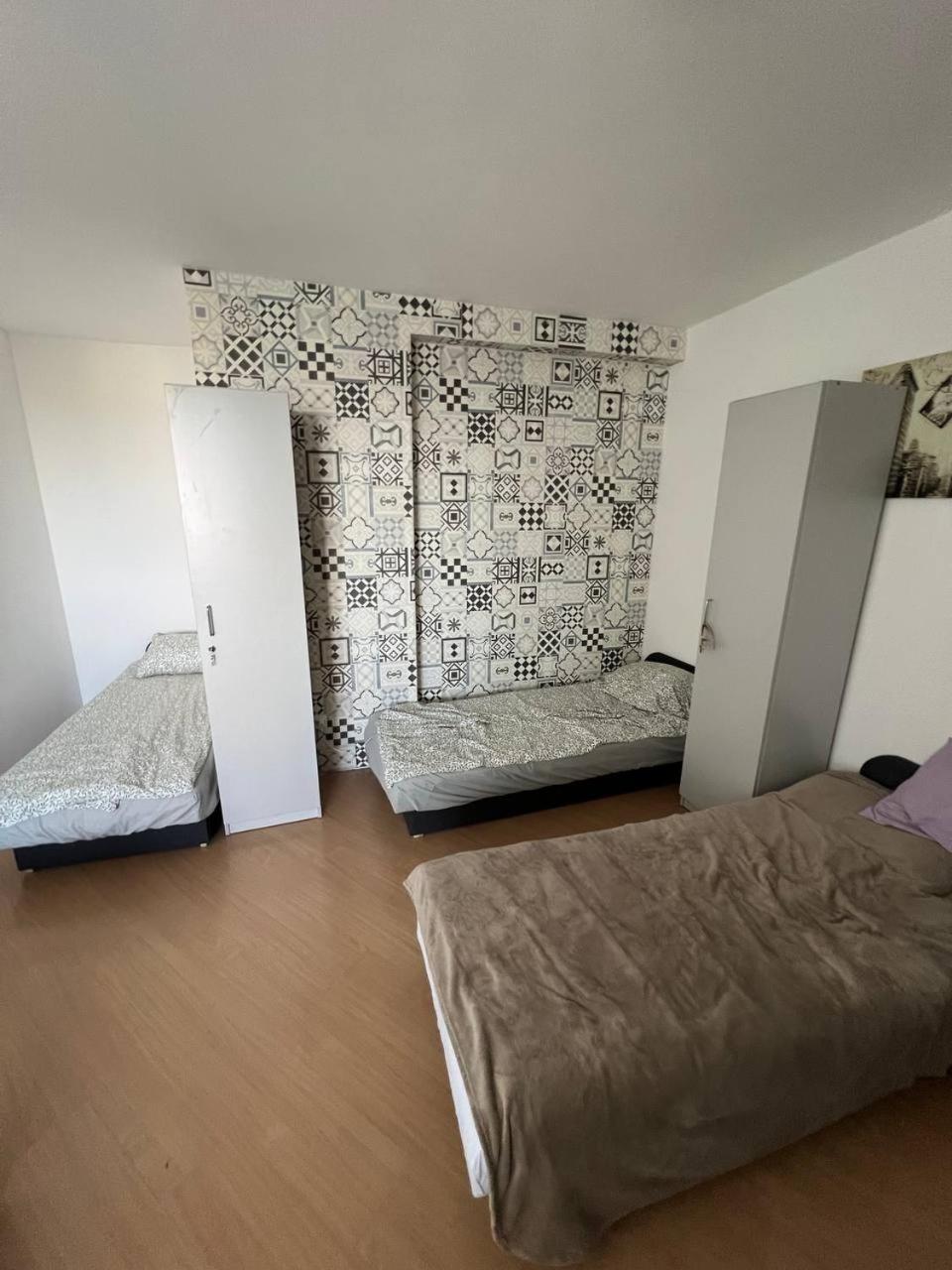 Hostel „U Sashka” Warsaw Ngoại thất bức ảnh